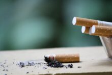 Kwart pensioenfondsen sluit tabaksaandelen nog steeds niet uit